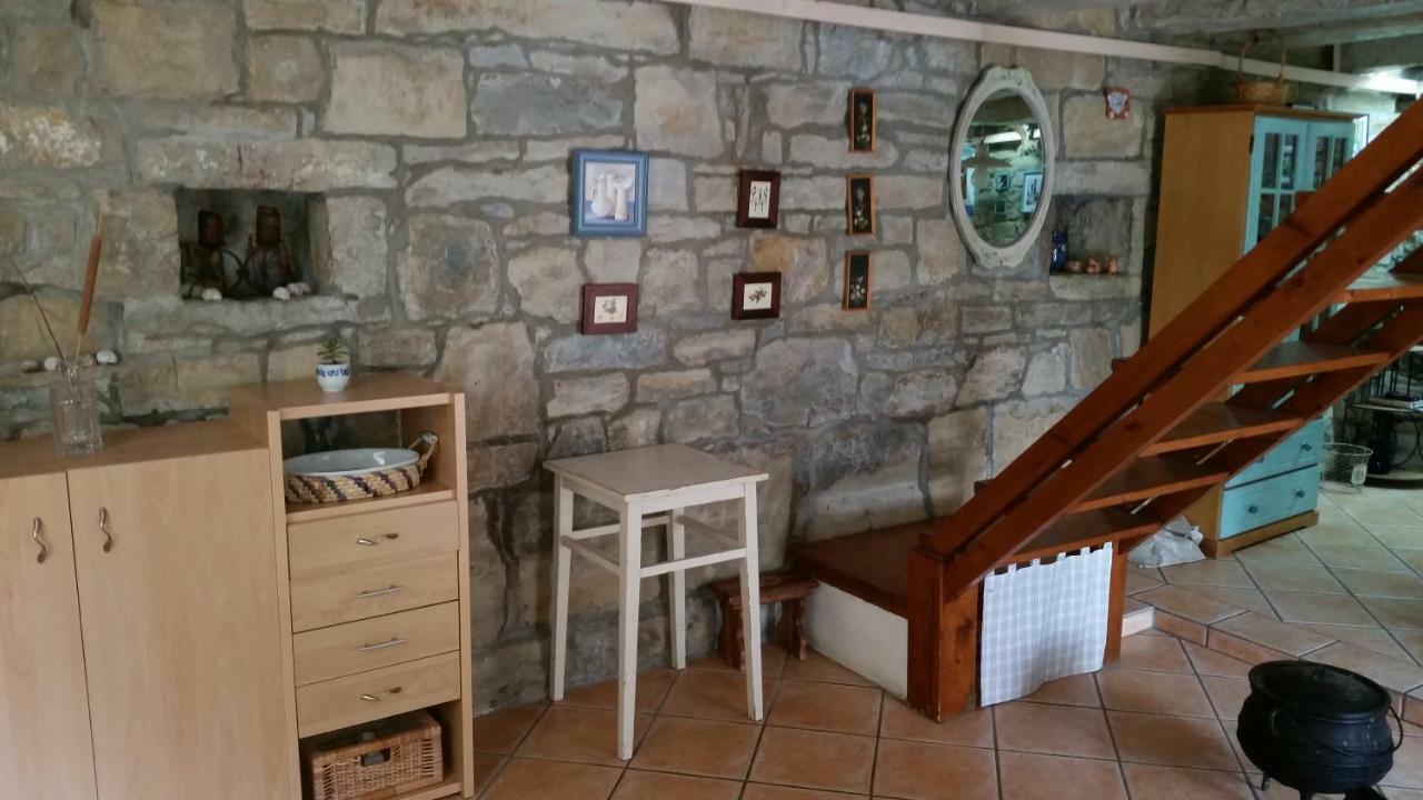 Labor Istrska Hiska Villa Marezige Esterno foto