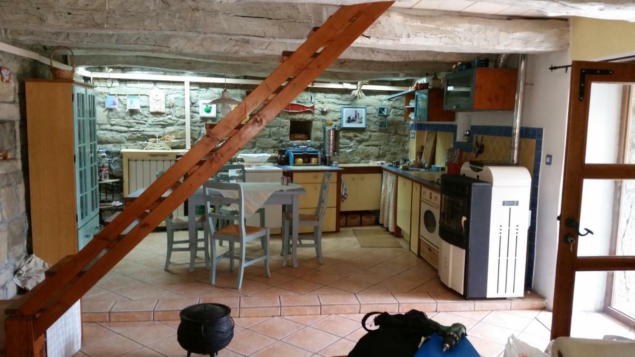 Labor Istrska Hiska Villa Marezige Esterno foto